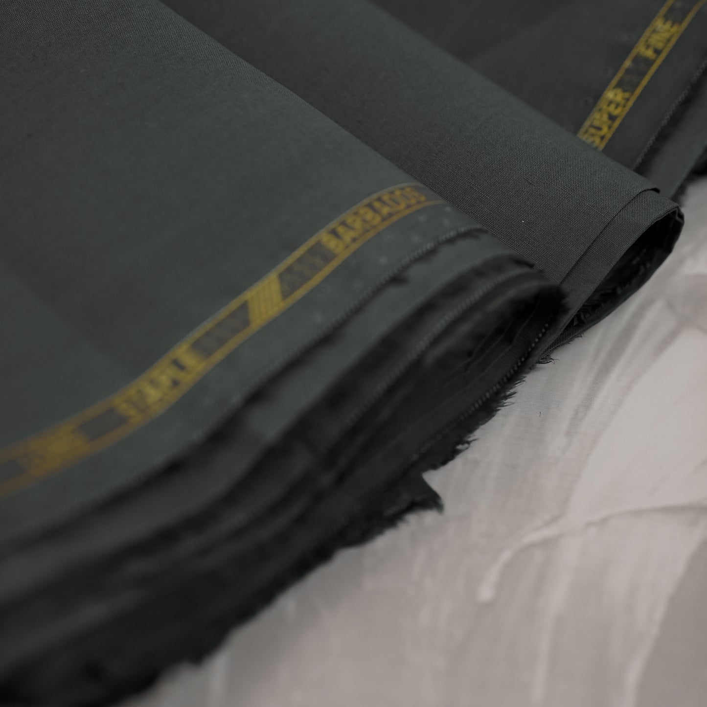 Barbados Silver Touch | Wrinkle-Resistant Pima Cotton (54” Width) Charcole