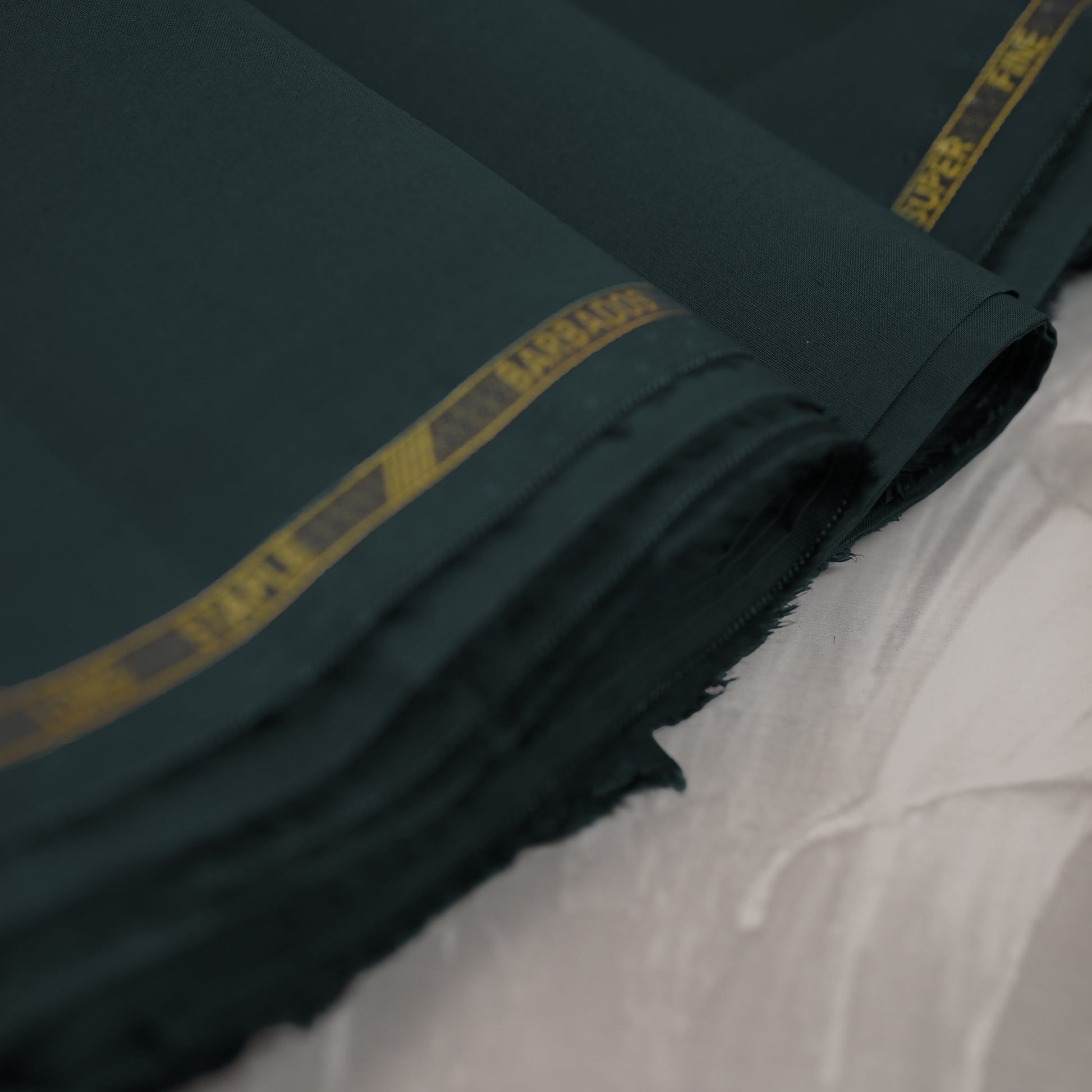 Barbados Silver Touch | Wrinkle-Resistant Pima Cotton (54” Width) Dark Green 