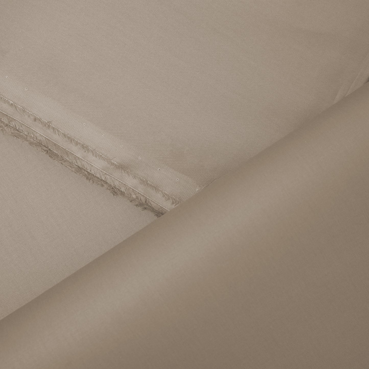 Delicate Twill/Satin | MEDIUM BROWNISH GREY Wrinkle-Resistant Pima Cotton (54” Width) 