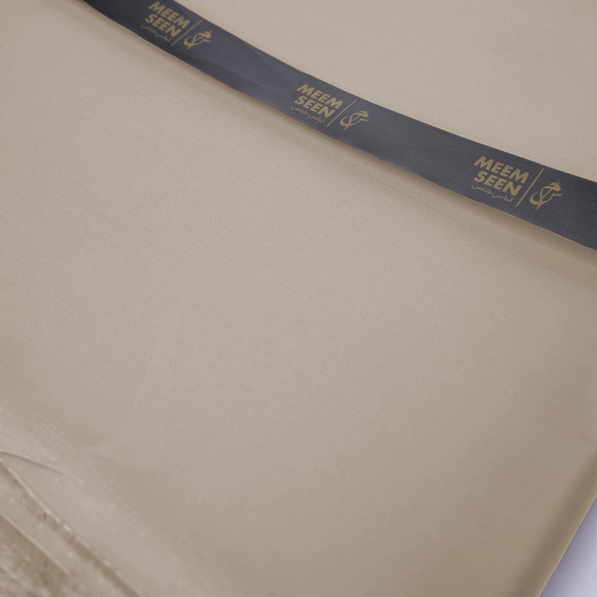 MEDIUM BROWNISH GREY Delicate Twill/Satin | Wrinkle-Resistant Pima Cotton (54” Width) 
