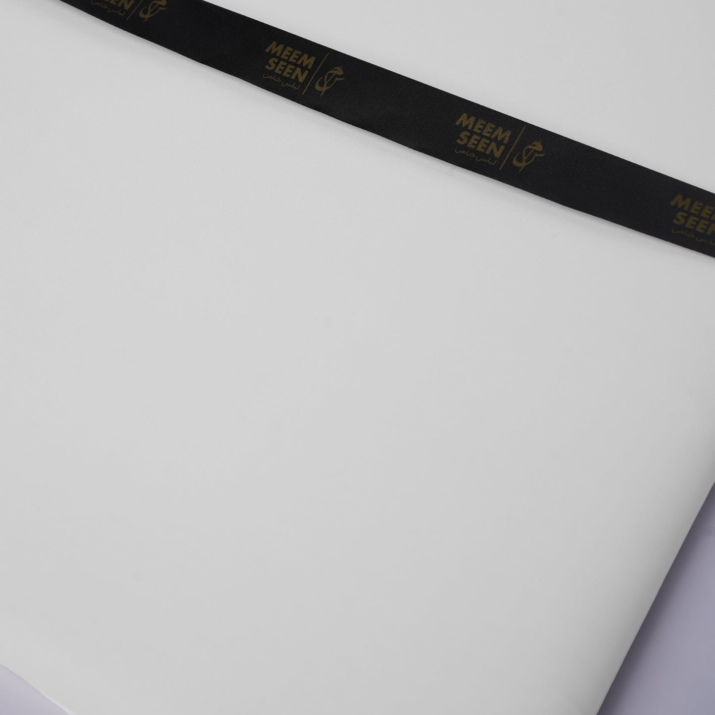 KitKat Classic Cotton | WHITE Structured Wear (54” Width) 